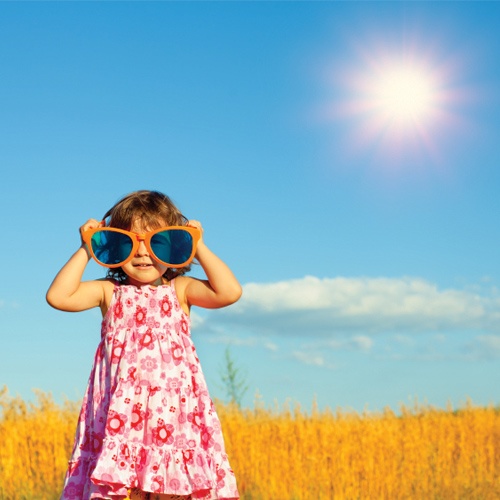 Trẻ sẽ bị cận thị nếu thiếu ánh sáng mặt trời
